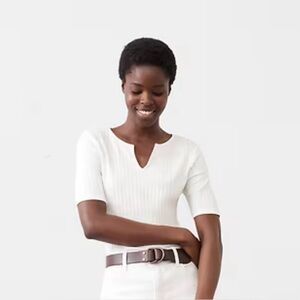 Banana Republic Short Sleeve Tee